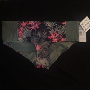 💥2/$50💥 Roxy Bikini Bottoms